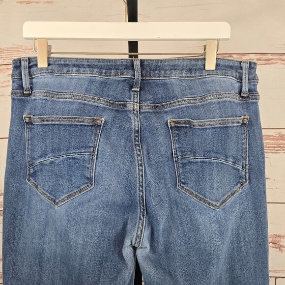 Driftwood Kelly Classic Boot Cut Jean Size 32/31 - Picture 3 of 5